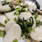 Best 雪菜肉丝炒年糕 Stir Fried Rice Cake (Pork & Mustard Green) in Cambridge, MA